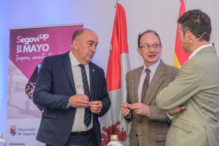 Imagen El encuentro de emprendimiento e innovación SegoviUp congrega a más de trescientas personas, gracias a la iniciativa de Diputación de Segovia, IE University y Global Business Owners